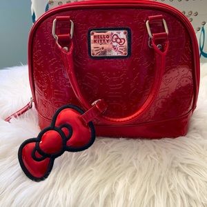 NWOT Hello Kitty Loungefly Purse